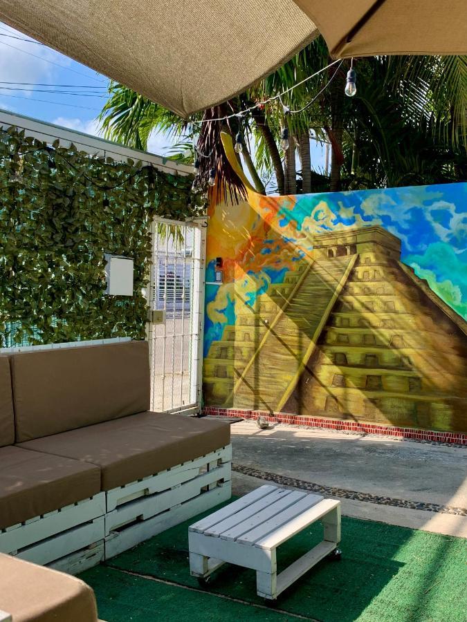 Villa Leo Cancun Downtown Exterior photo